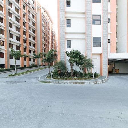 Reddoorz Plus @ Cuarto Verde Staycation Las Piñas 외부 사진