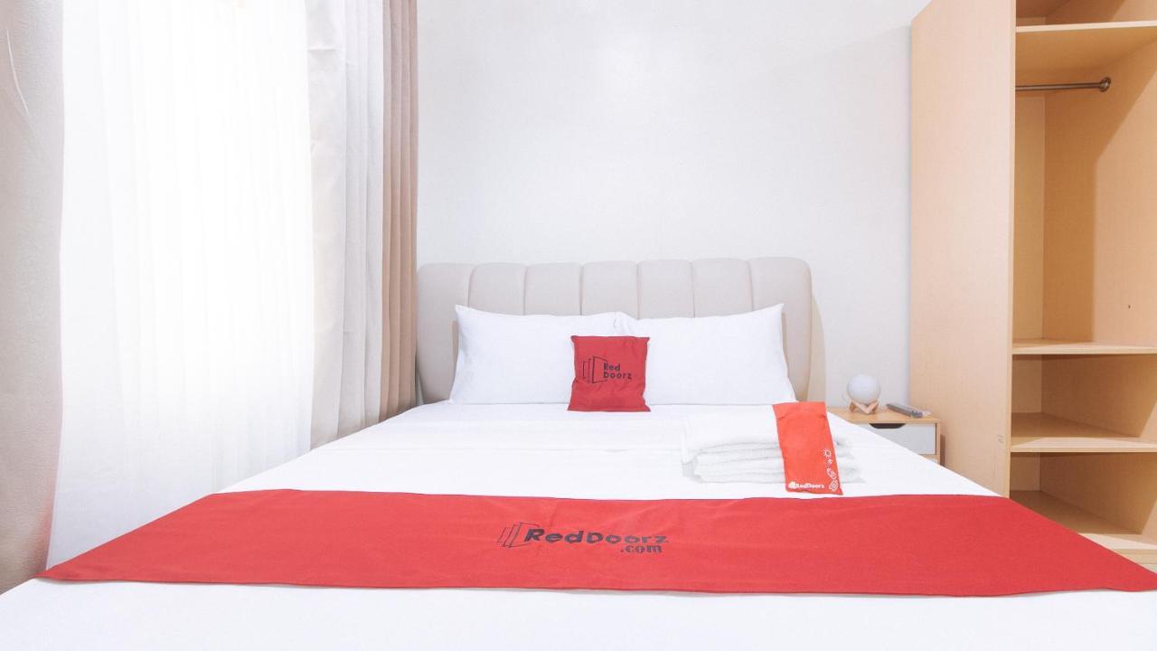 Reddoorz Plus @ Cuarto Verde Staycation Las Piñas 외부 사진