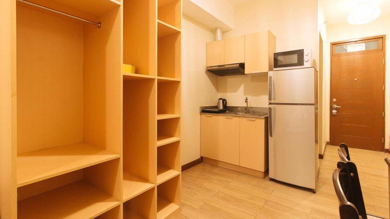 Reddoorz Plus @ Cuarto Verde Staycation Las Piñas 외부 사진