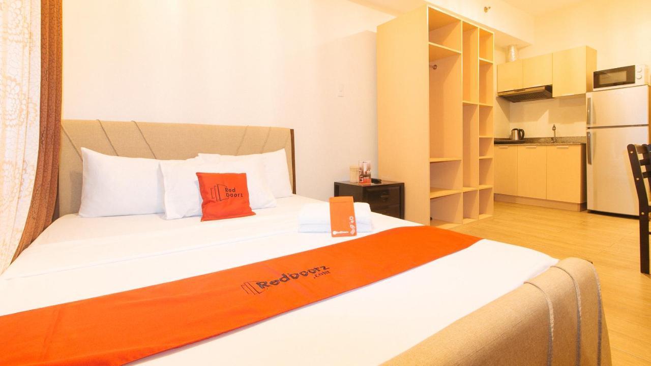 Reddoorz Plus @ Cuarto Verde Staycation Las Piñas 외부 사진